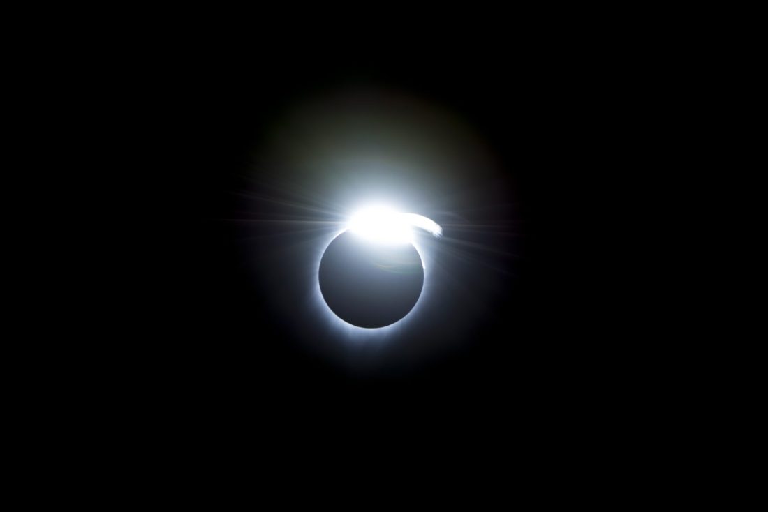Éclipse solaire totale — photo d'astronomie
